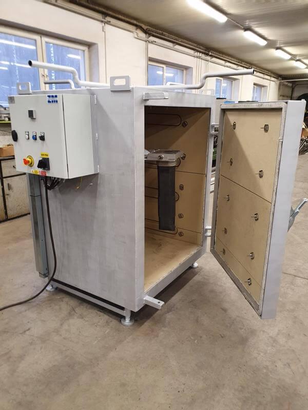 03 - Electric heating furnace for modelling and casting ceramic fittings