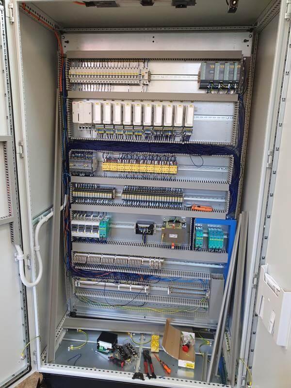 05 - Electrical switchboard for burner system - Sweden