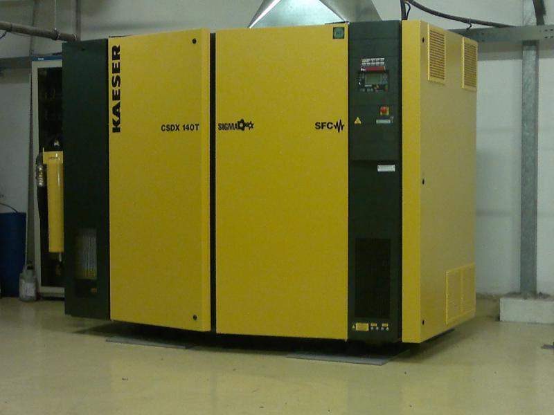 09 - Screw compressor