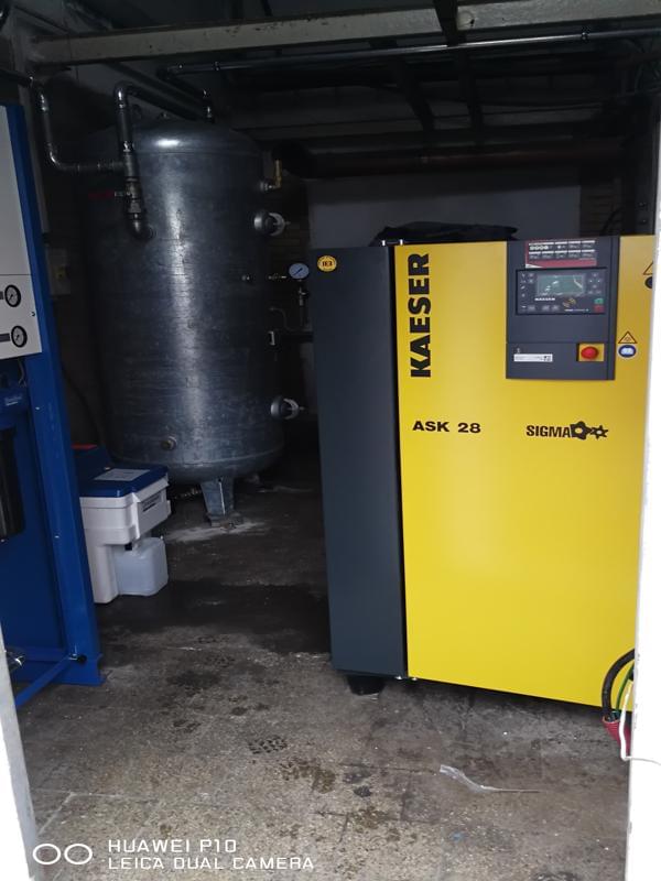 13 - Installation of compressor station with compressor and air tank