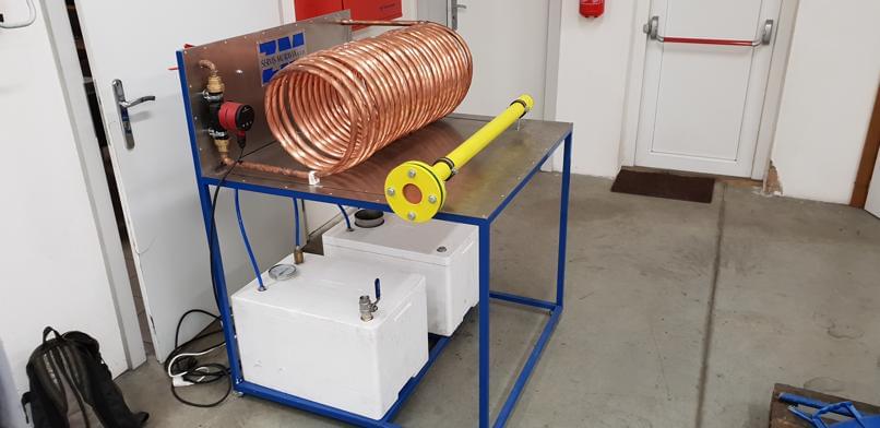 34 - Copper spiral for detecting medium leakage from pipes using optical fiber